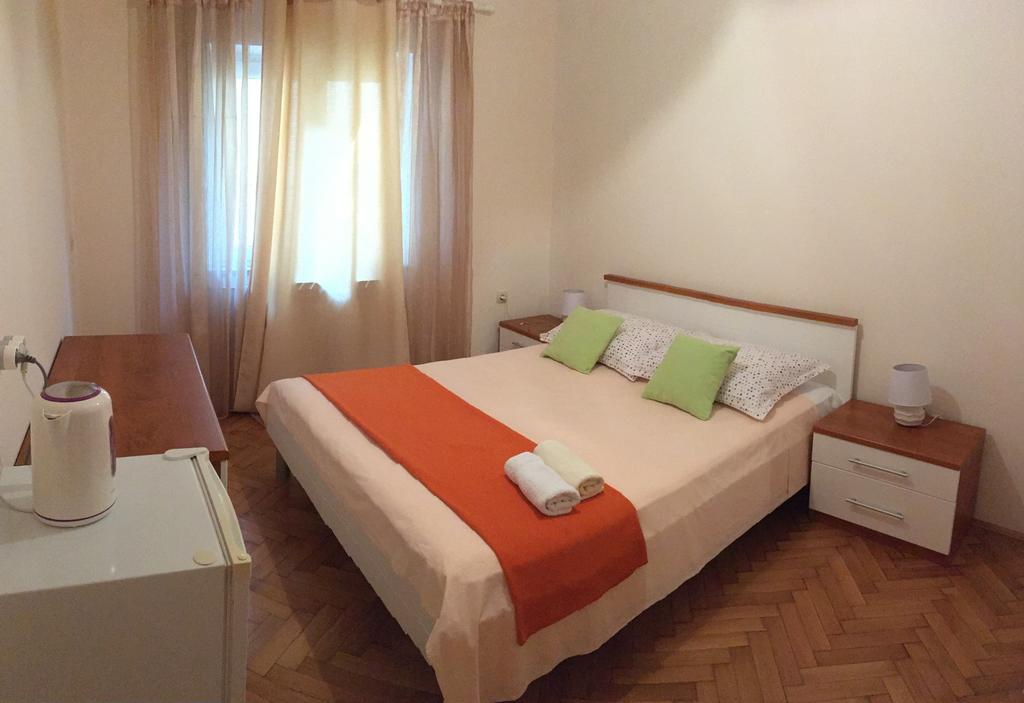 Guesthouse Cipre ルンバルダ エクステリア 写真